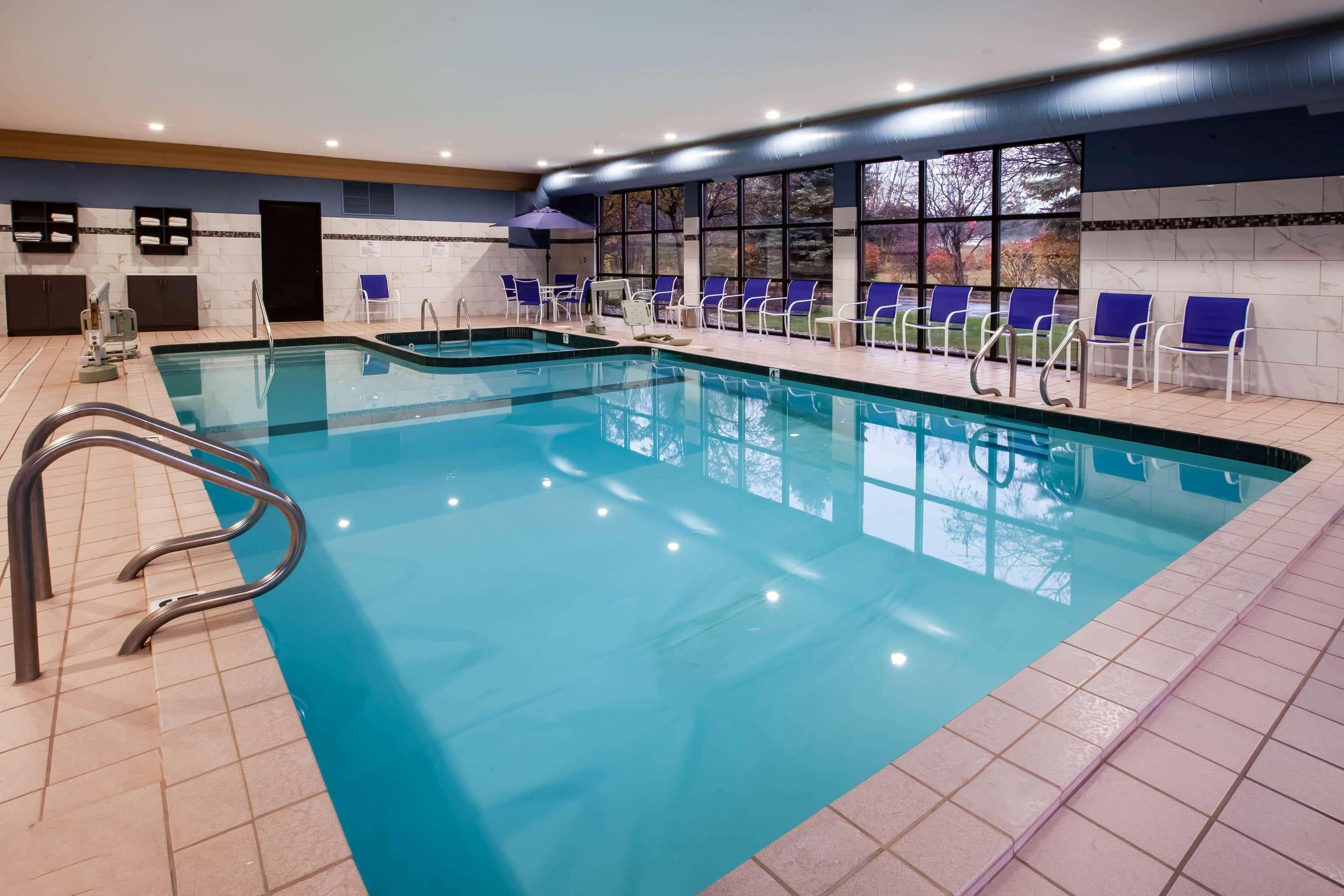 Baymont By Wyndham Traverse City Dış mekan fotoğraf
